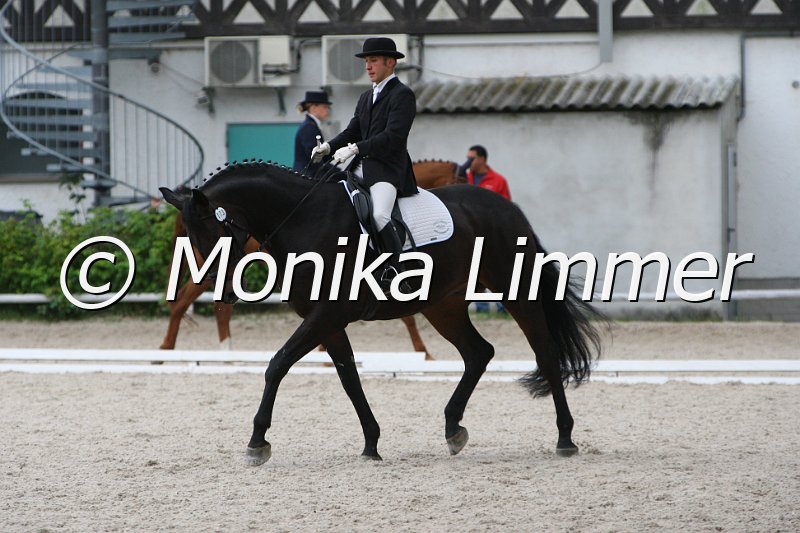 097L6068_Recht Ordentlich.JPG